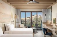 Guest Room with Balcony - Twin Bed
