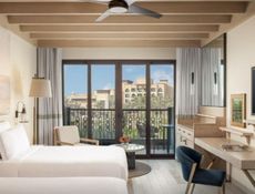 Guest Room with Balcony - Twin Bed
