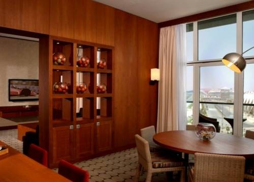 unitedarabemirates/abudabi/yasislandrotana21e01d26.jpg