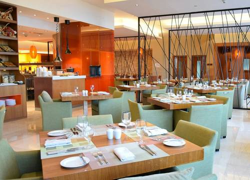 unitedarabemirates/abudabi/yasislandrotana499612fe.jpg