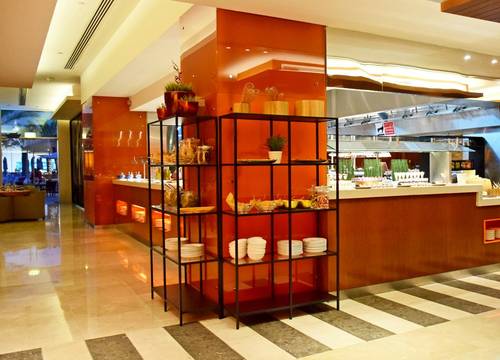 unitedarabemirates/abudabi/yasislandrotanaa135b198.jpg