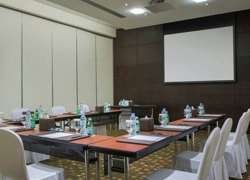 unitedarabemirates/abudabi/yasislandrotanaa2a186e5.jpg