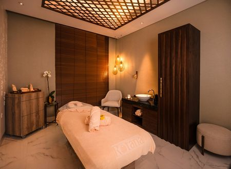 unitedarabemirates/dubai/aljaddafrotanasuitehotel6d07dd59.jpg