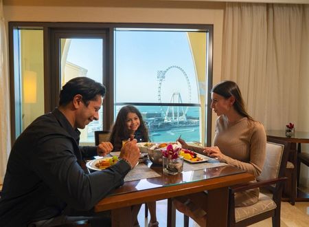 unitedarabemirates/dubai/amwajrotanajumeirahbeach3c80404f.jpg