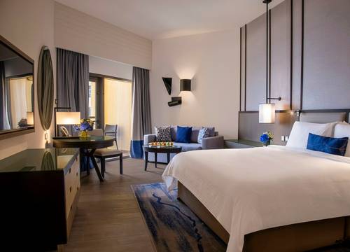 unitedarabemirates/dubai/amwajrotanajumeirahbeach4b3c9bd0.jpg