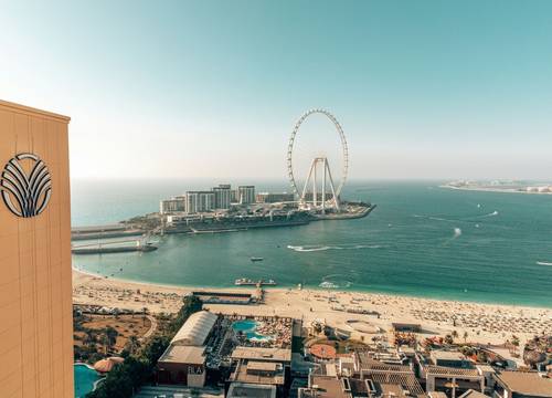 unitedarabemirates/dubai/amwajrotanajumeirahbeach4f441f65.jpg