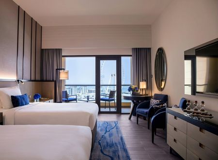 unitedarabemirates/dubai/amwajrotanajumeirahbeach66d34246.jpg