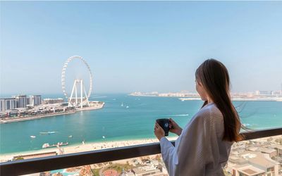 Amwaj Rotana Jumeirah Beach · 4