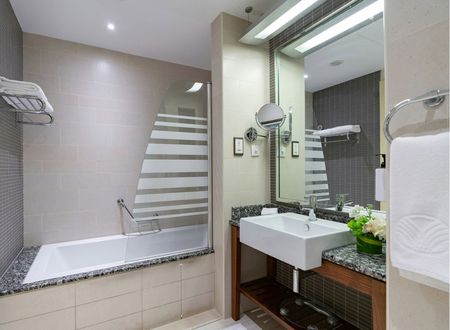 unitedarabemirates/dubai/amwajrotanajumeirahbeachbc45ee00.jpg