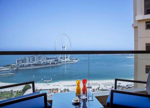 unitedarabemirates/dubai/amwajrotanajumeirahbeachcaf57dca.jpg