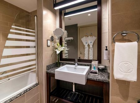 unitedarabemirates/dubai/amwajrotanajumeirahbeachcd2cdd99.jpg