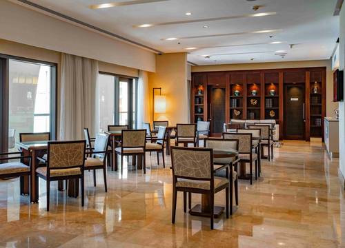 unitedarabemirates/dubai/amwajrotanajumeirahbeachd799193e.jpg
