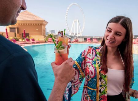unitedarabemirates/dubai/amwajrotanajumeirahbeachdc63f330.jpg