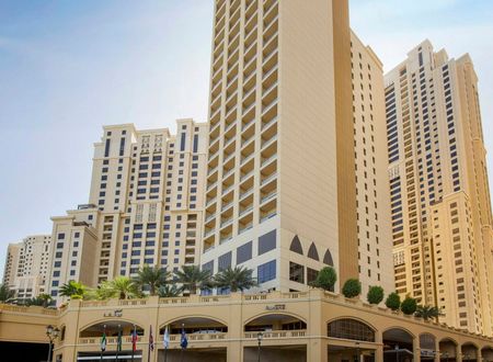 unitedarabemirates/dubai/amwajrotanajumeirahbeachf4c56c3e.jpg