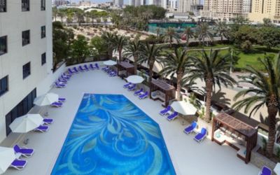 Arabian Park Dubaian Edge By Rotana Hotel · 2