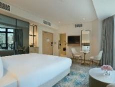 Guest Room with Balcony - King Bed