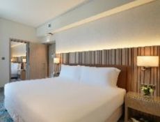 Family Connecting Rooms - King and Twin Beds