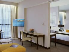One Bedroom Suite - Queen Bed