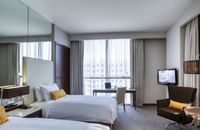 Family Connecting Rooms Queen and Twin Beds