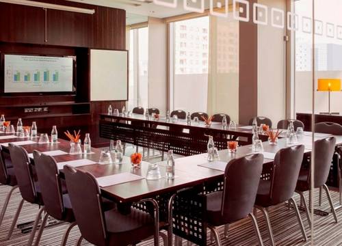 unitedarabemirates/dubai/centrobarshabyrotana866c909d.jpg