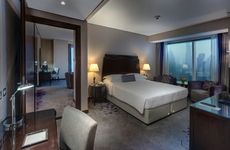 unitedarabemirates/dubai/roserayhaanbyrotana436aadbd.jpg
