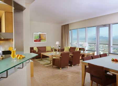 unitedarabemirates/fucayra/nourarjaanbyrotana4c1aed52.jpg