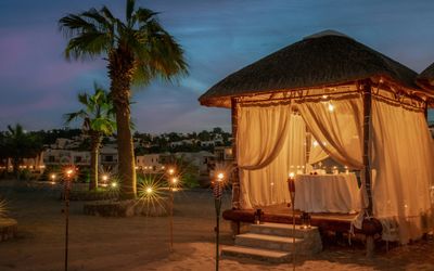 The Cove Rotana Resort · 2
