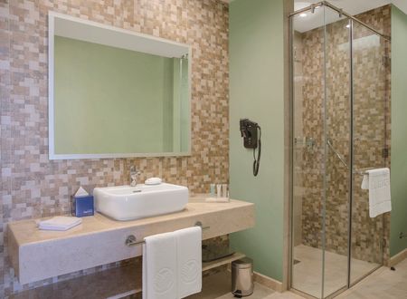 unitedarabemirates/resulhayme/thecoverotanaresortb008d344.jpg