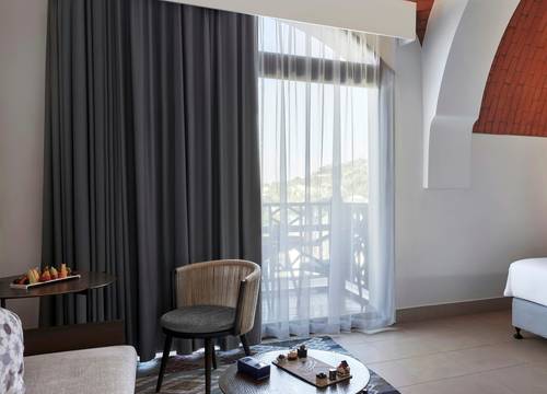 unitedarabemirates/resulhayme/thecoverotanaresortf717f348.jpg